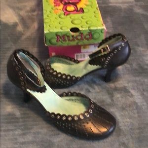 Women’s size 11 Mudd man made Mary Jane